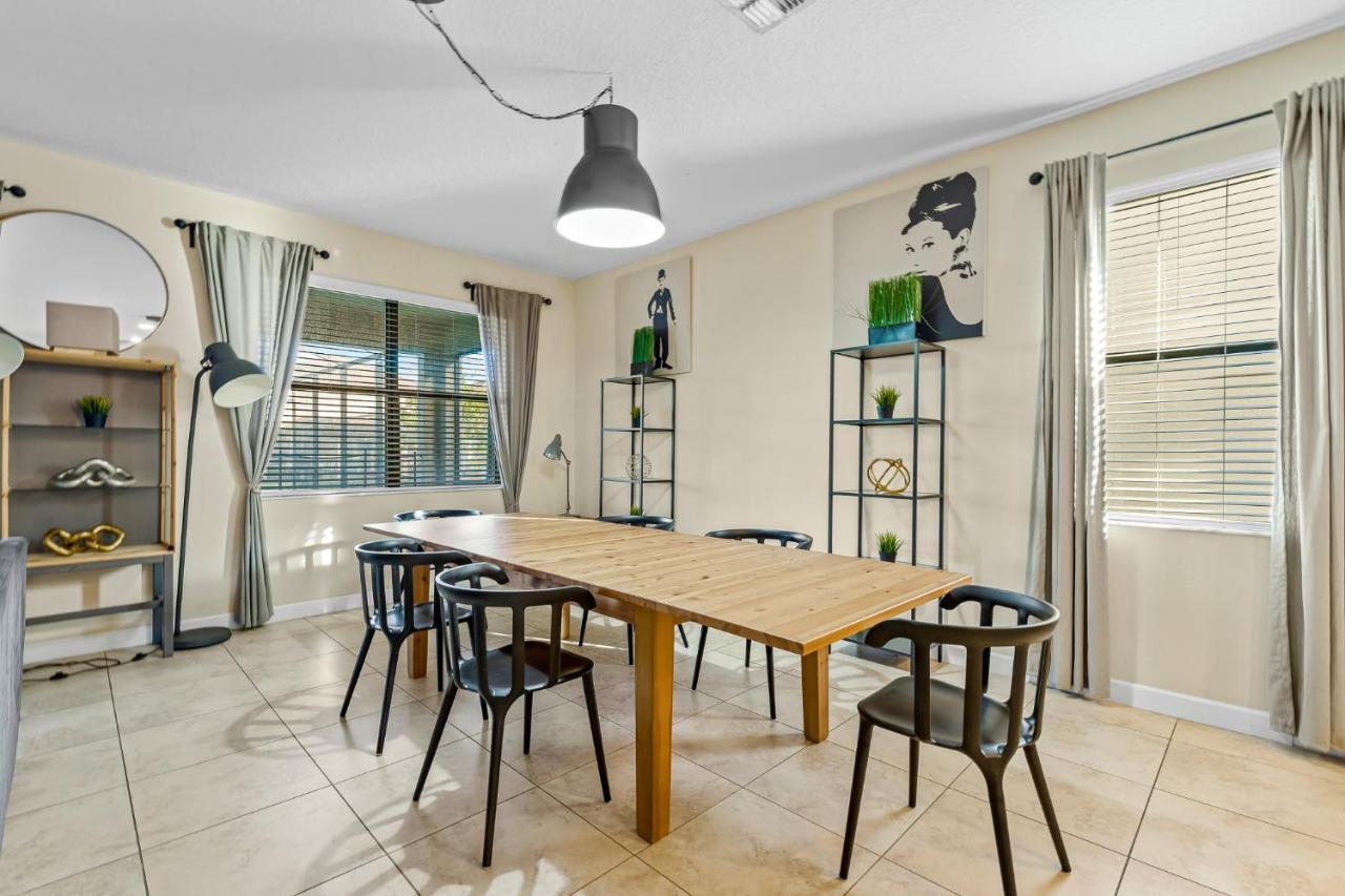 Heated Pool + Free Waterpark + Lazy River + Grill Davenport Extérieur photo